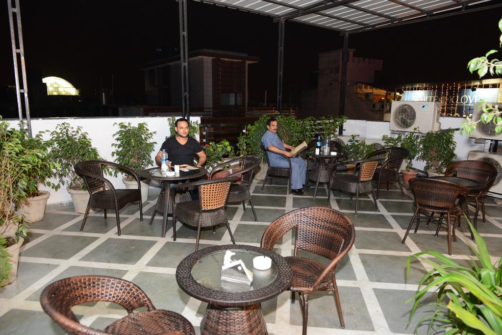 Hotel Cabana @ Pahar Ganj New Delhi Ngoại thất bức ảnh
